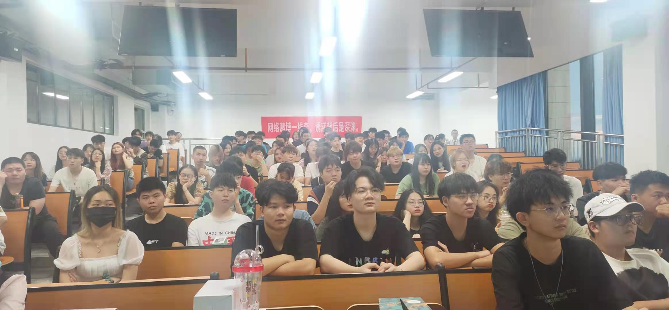 1622684061379325.jpg 1622684061379325.jpg