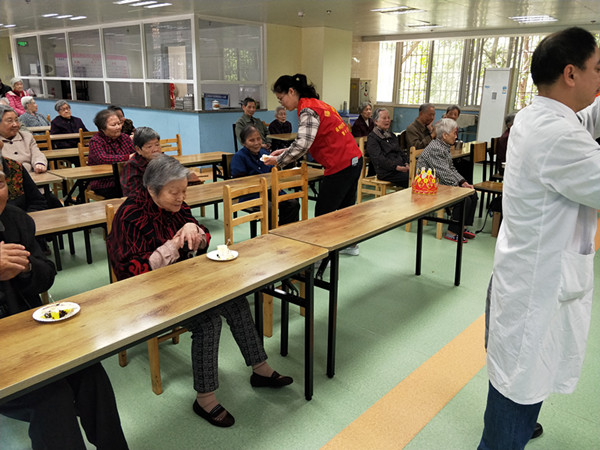 1523863573117765.jpg 养老院1_副本.jpg